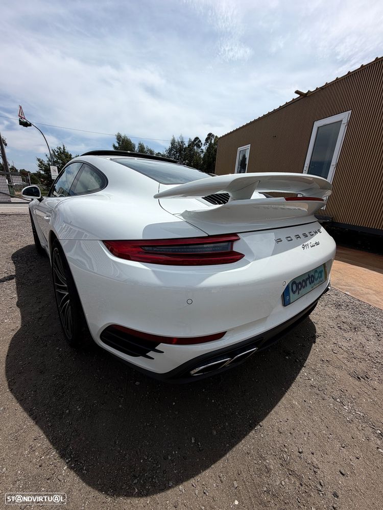 Porsche 911 (991) Turbo PDK - 9