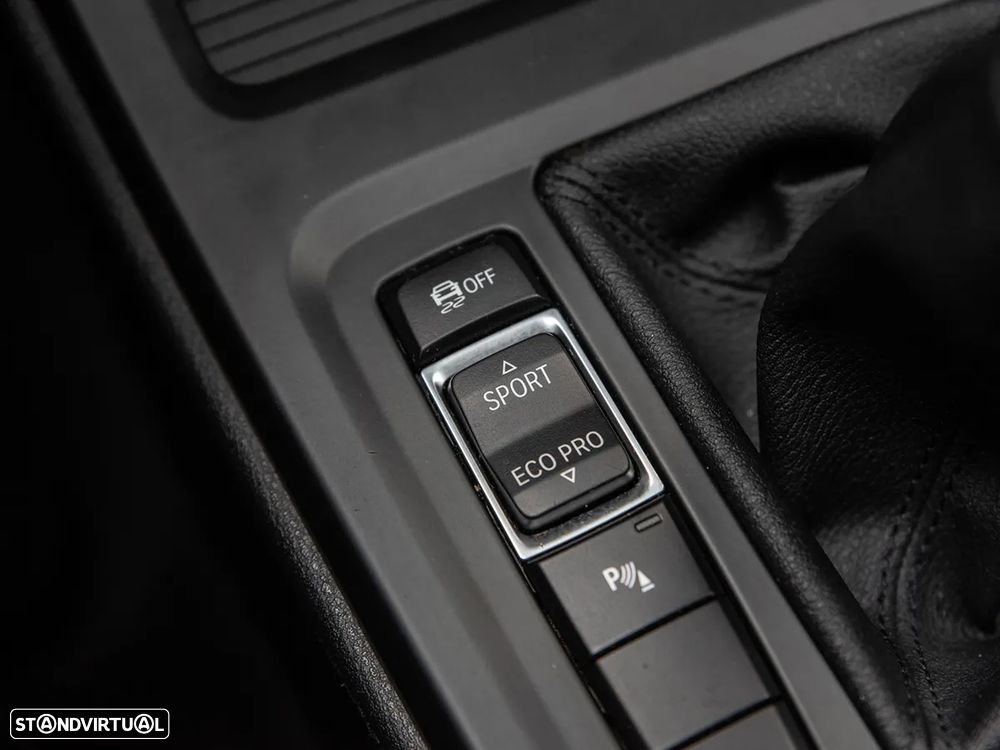 BMW X1 16 d sDrive Line Sport - 18