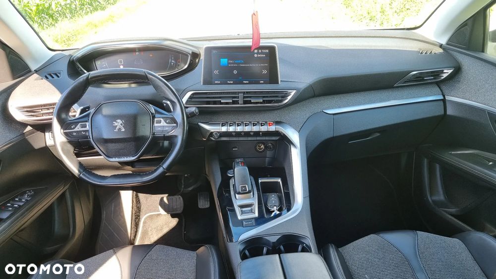 Peugeot 3008 BlueHDi 130 Stop & Start EAT8 Allure Pack - 33