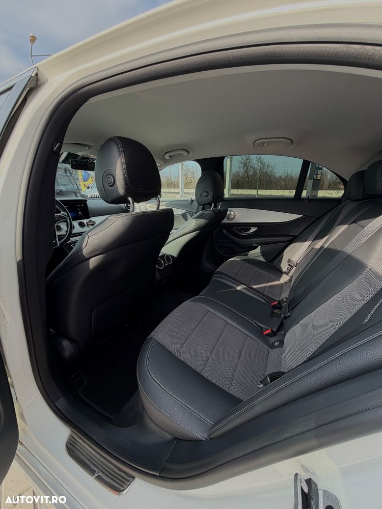 Mercedes-Benz E 200 d T-Modell Aut - 11