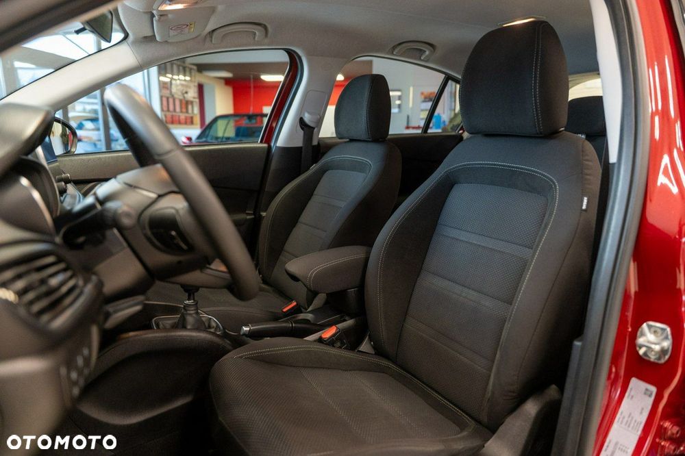 Fiat Tipo 1.4 16v Lounge EU6d - 21