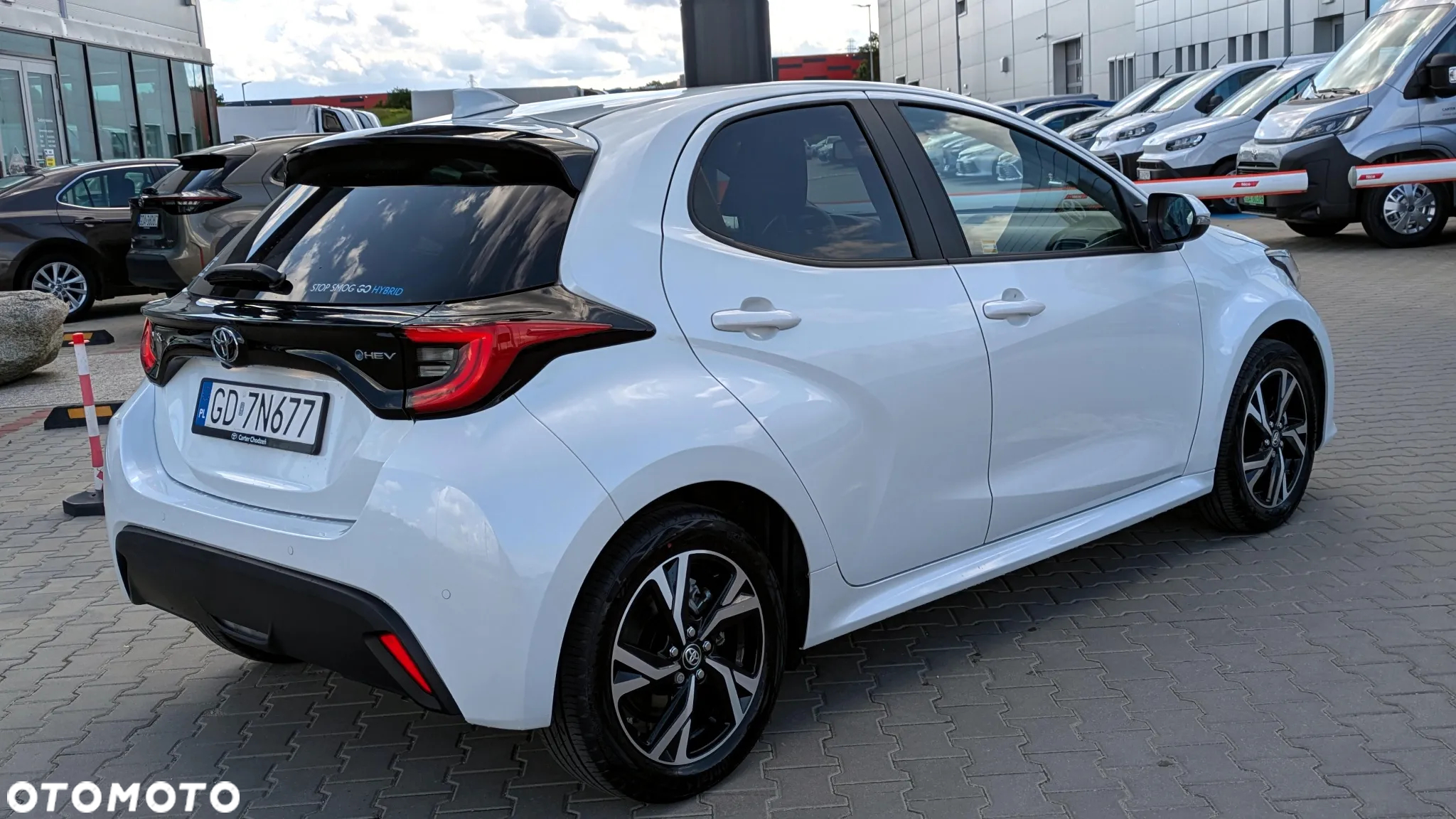 Toyota Yaris Hybrid 1.5 Style - 3