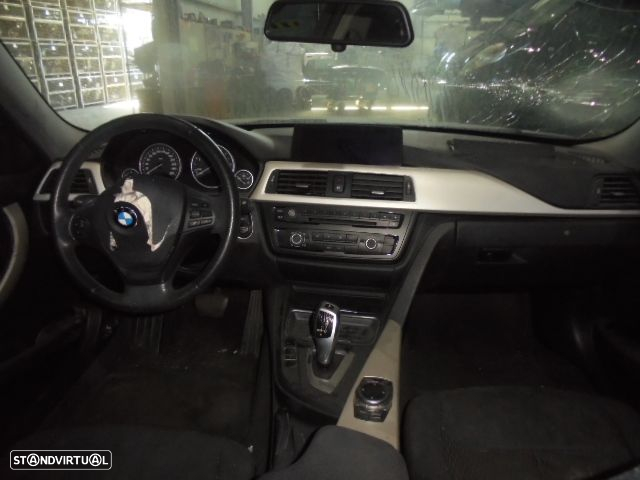 Carro MOT: N47D20C BMW F31 2014 318D 143CV 5P AZUL DIESEL - 7