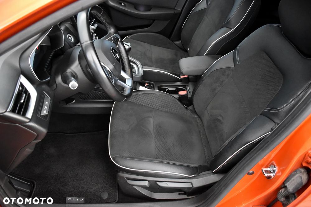 Renault Clio TCe 100 INTENS - 17