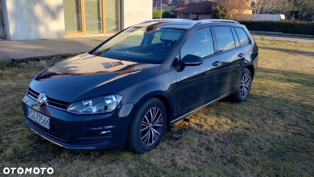 Volkswagen Golf 2.0 TDI BlueMotion Technology DSG Allstar - 8
