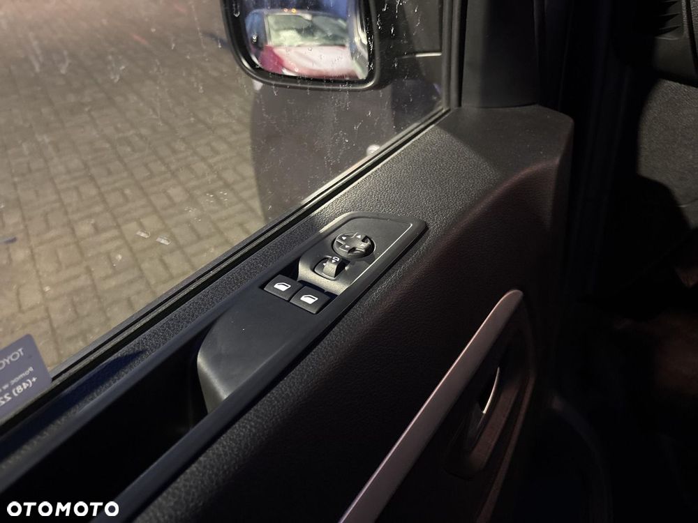 Toyota Proace Verso 2.0 D4-D Long Business - 19