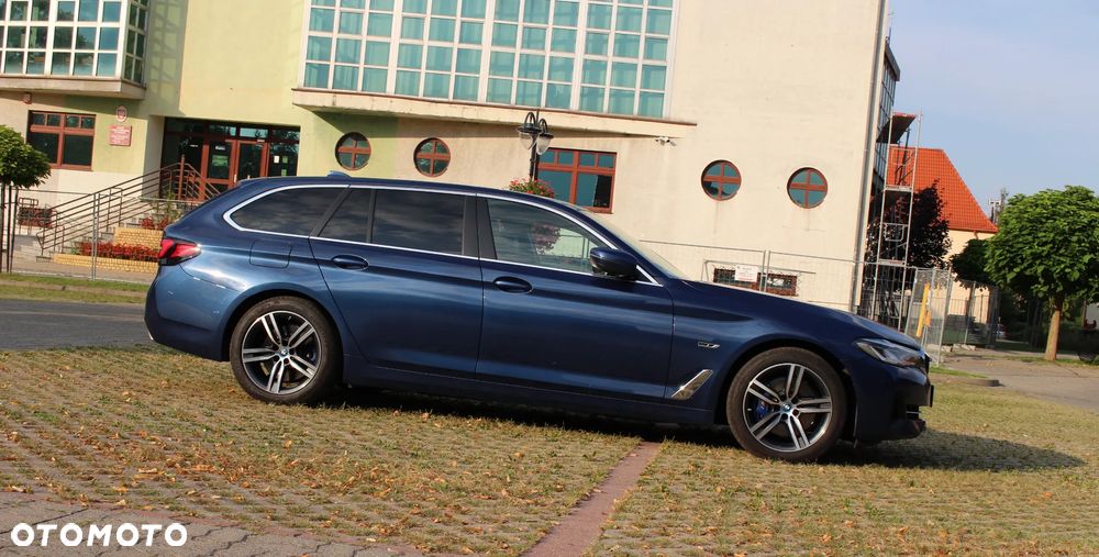 BMW Seria 5 530e Luxury Line sport - 7