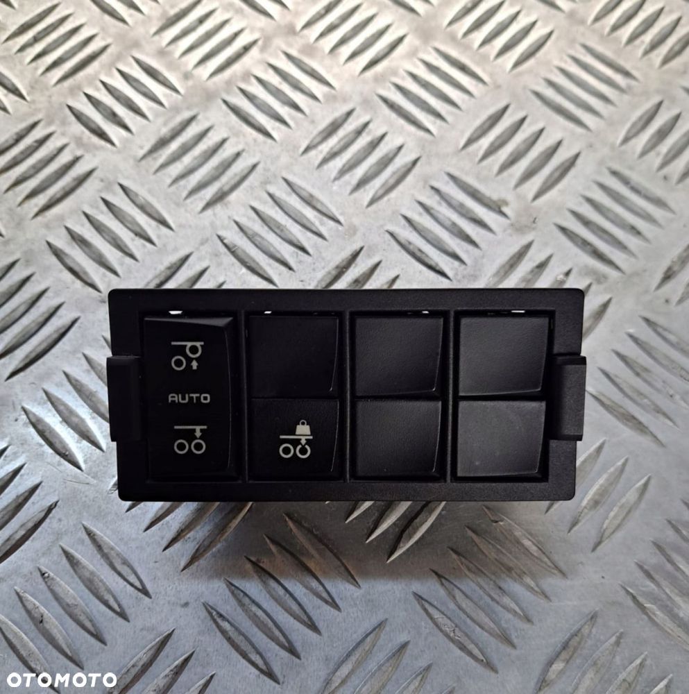 PRZEŁĄCZNIK RENAULT GAMA T RANGE T 22338209 - 1