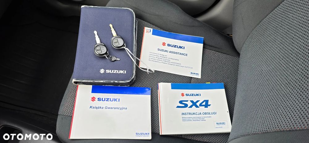 Suzuki SX4 1.6 GLX / Comfort - 16