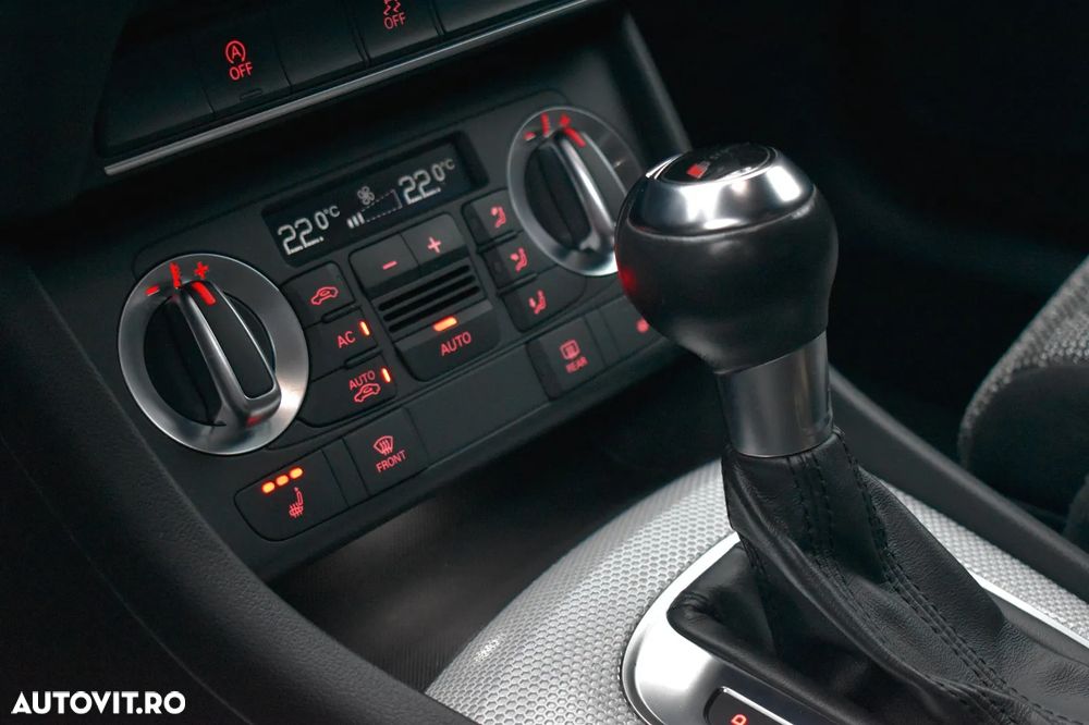 Audi Q3 2.0 TFSI Quattro S tronic - 19