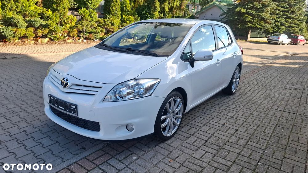 Toyota Auris 1.6 Edition - 2