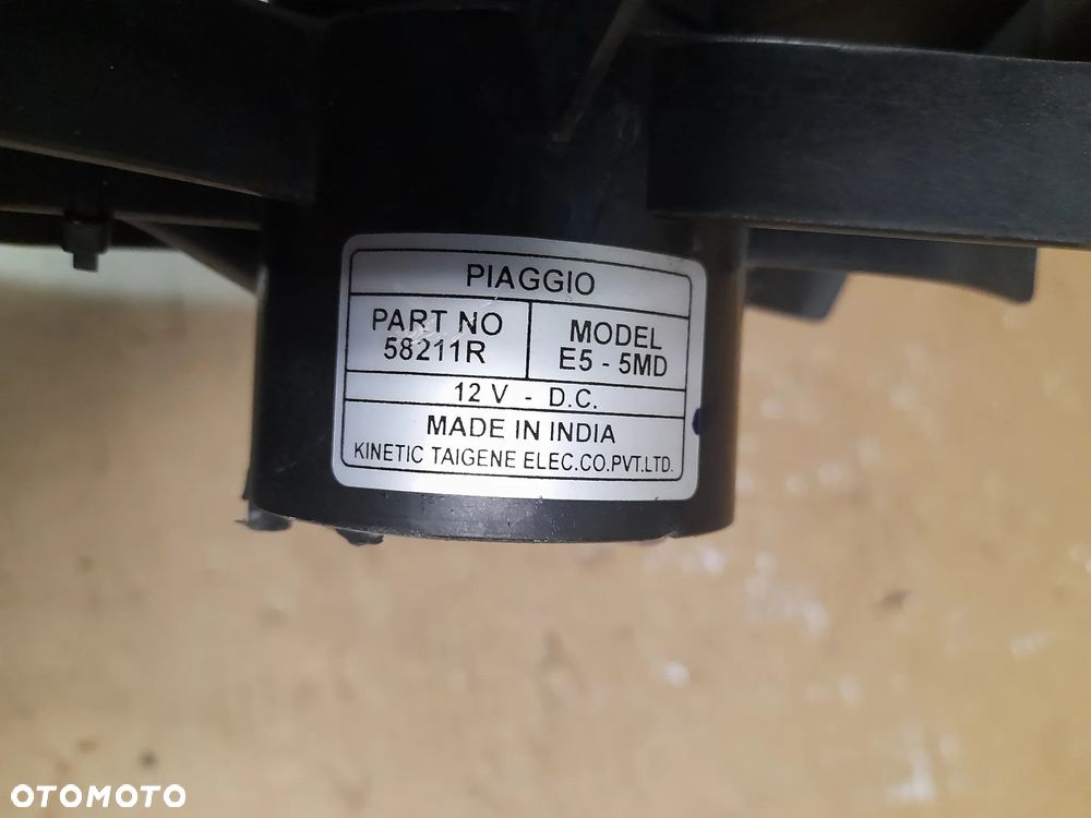 = PIAGGIO GILERA FUOCO 500 07-14 wiatrak chłodnicy - 7