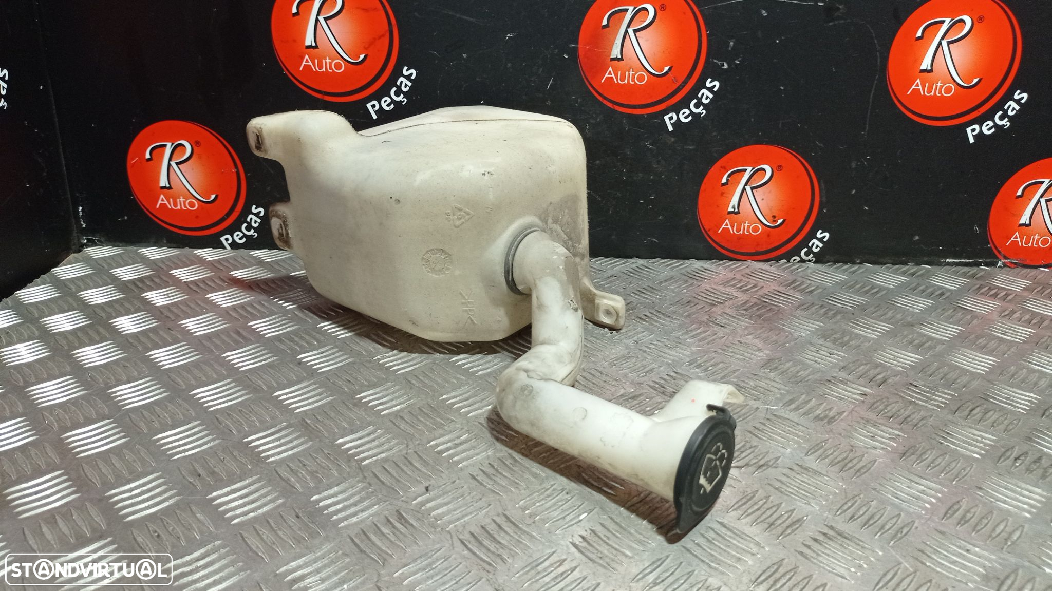 Reservatorio Da Agua Do Esguicho Rover 25 Hatchback (Rf) - 2