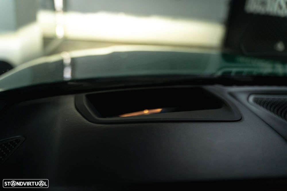 BMW M3 Competition - 15