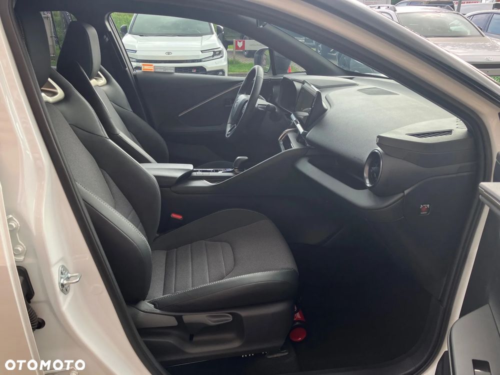 Toyota C-HR 2.0 PHEV Dynamic Force Executive - 20