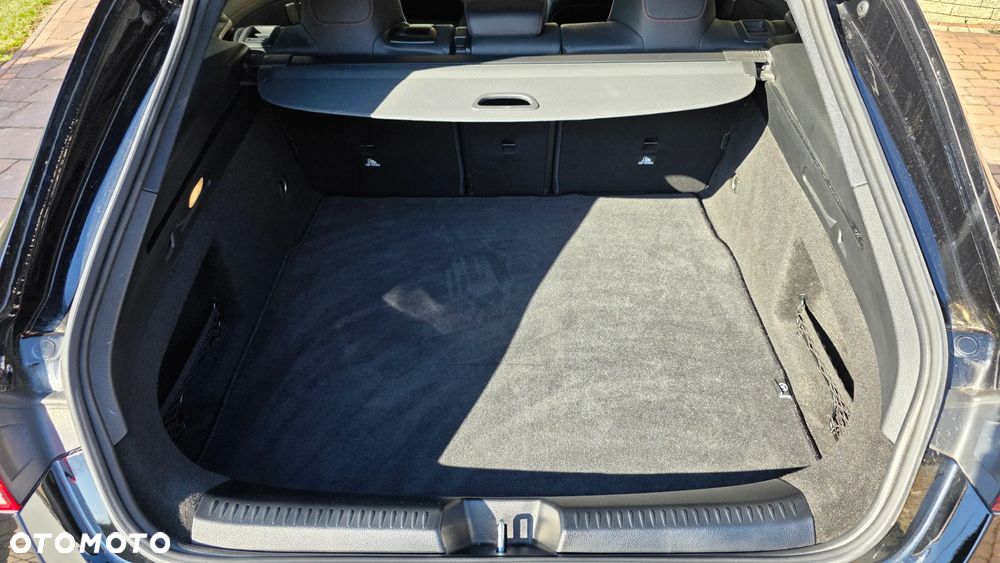 Mercedes-Benz CLA AMG 35 4-Matic 7G-DCT - 28