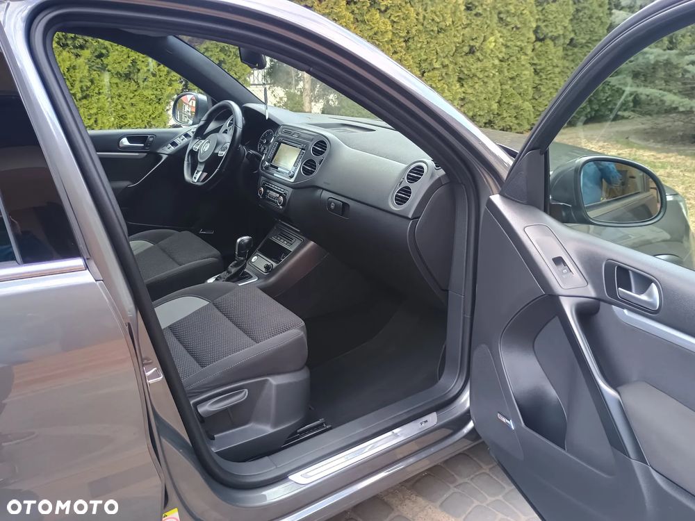 Volkswagen Tiguan 2.0 TDI 4Mot Perfectline R-Style DSG - 30