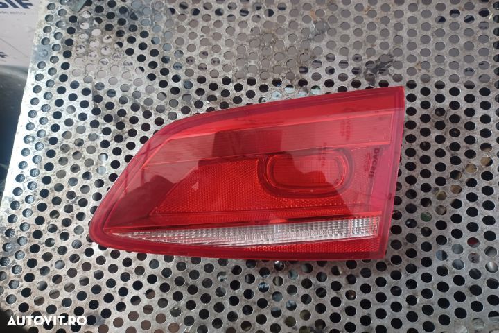 Lampa stop stanga pe hayon 3AF945094R Volkswagen VW Passat B7 [2010 - - 4