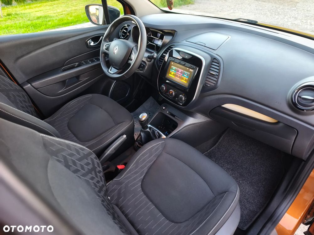 Renault Captur (ENERGY) TCe 90 LIMITED - 25