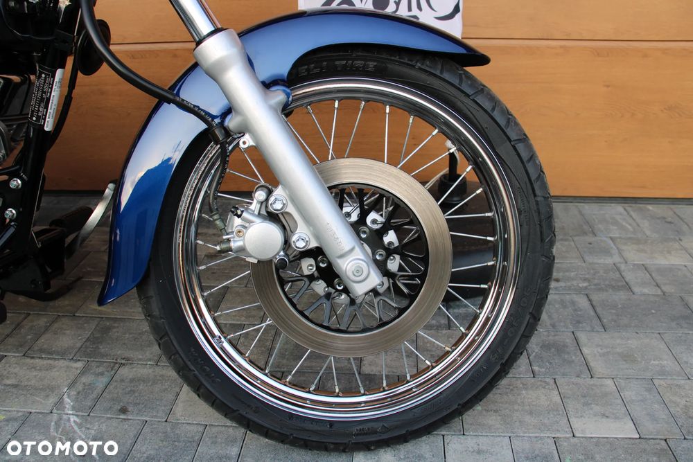 Suzuki Intruder - 5