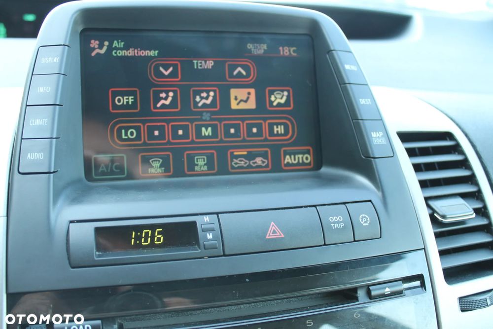 Toyota Prius 1.5 VVT-i Sol (nav) - 14
