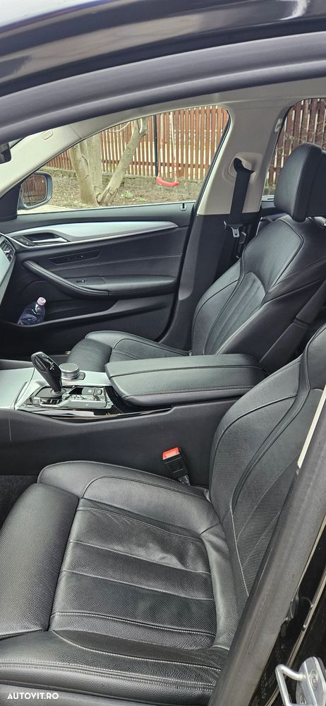 BMW Seria 5 520d xDrive Aut. - 10