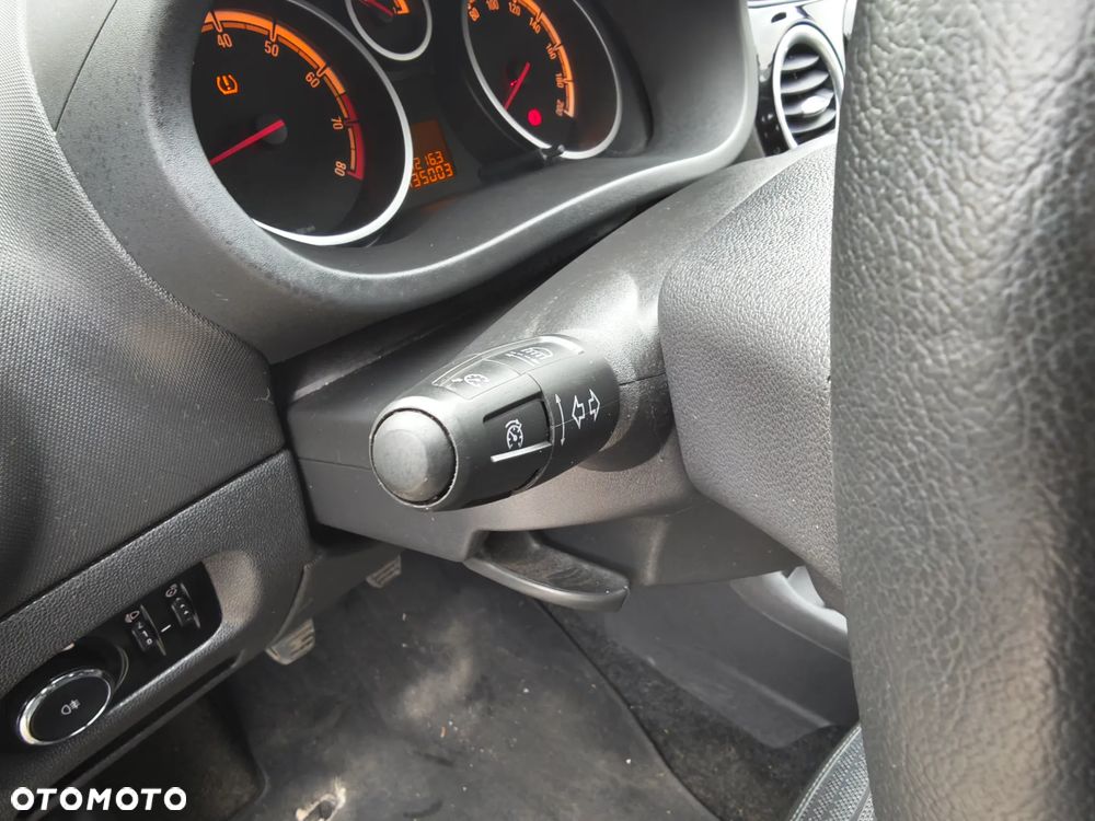 Opel Corsa 1.4 16V Energy - 27