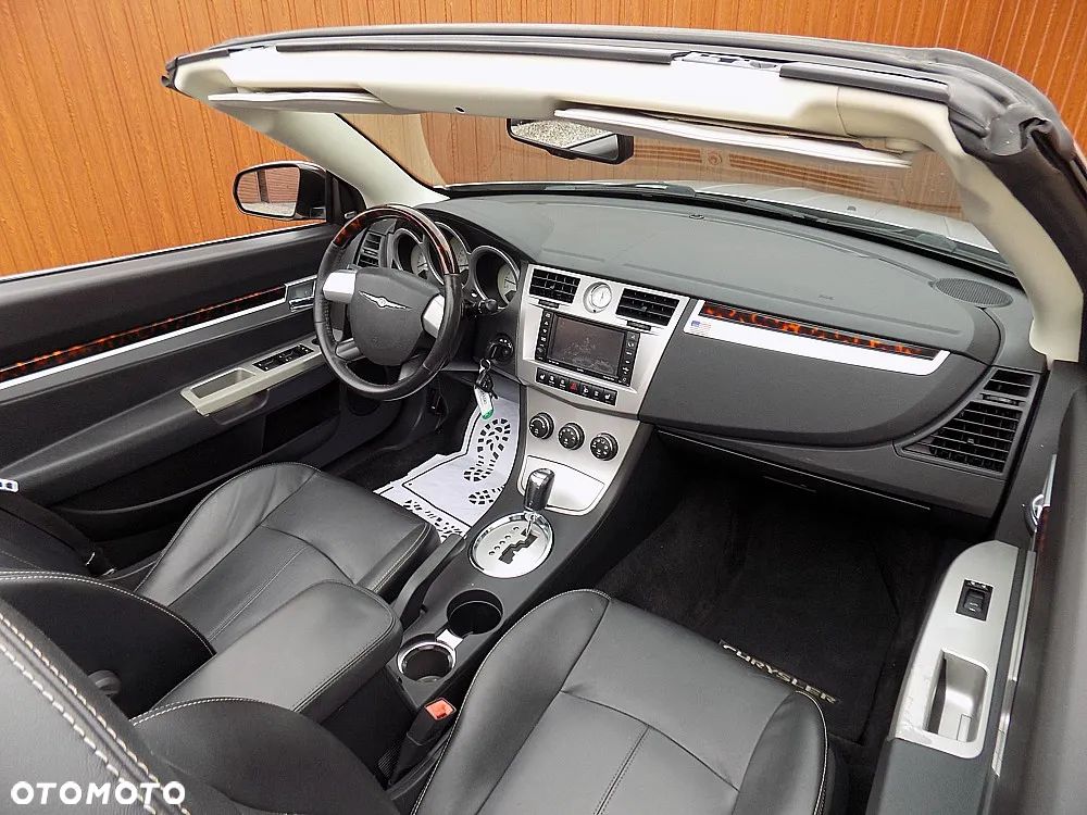 Chrysler Sebring 2.7 V6 Limited - 16