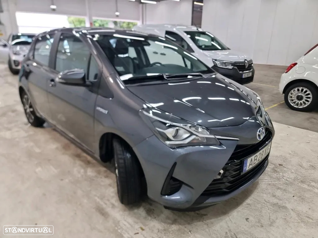 Toyota Yaris 1.5 HSD Comfort - 4