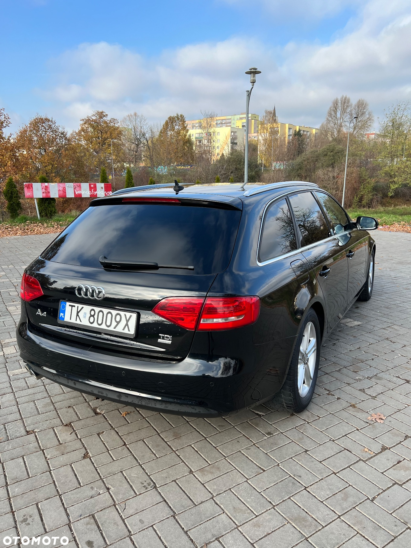 Audi A4 Avant 2.0 TDI ultra DPF Attraction - 5