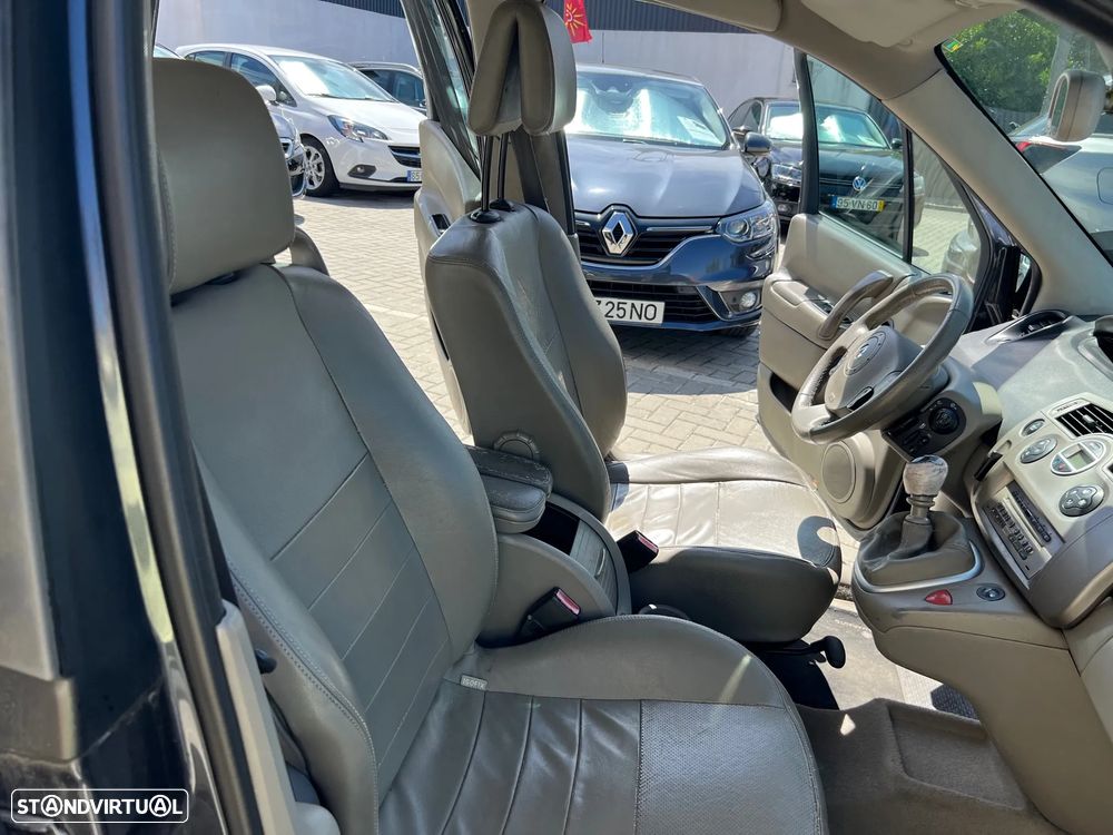 Renault Scénic 1.5 dCi Confort - 7