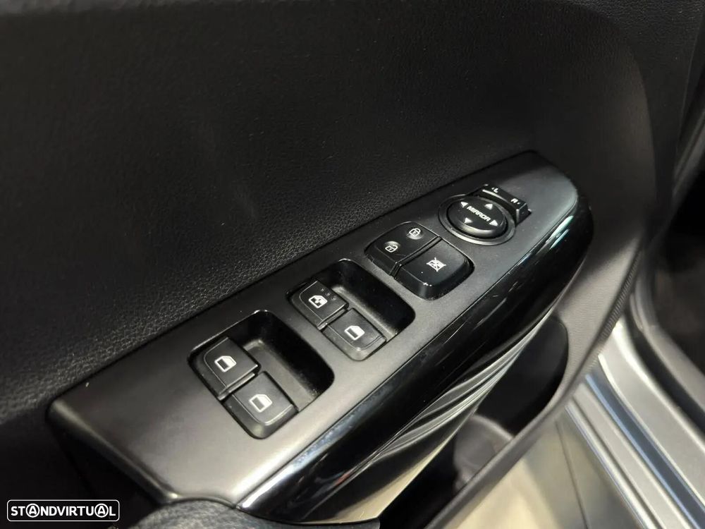 Kia Picanto 1.0 CVVT Urban — fotografia 14
