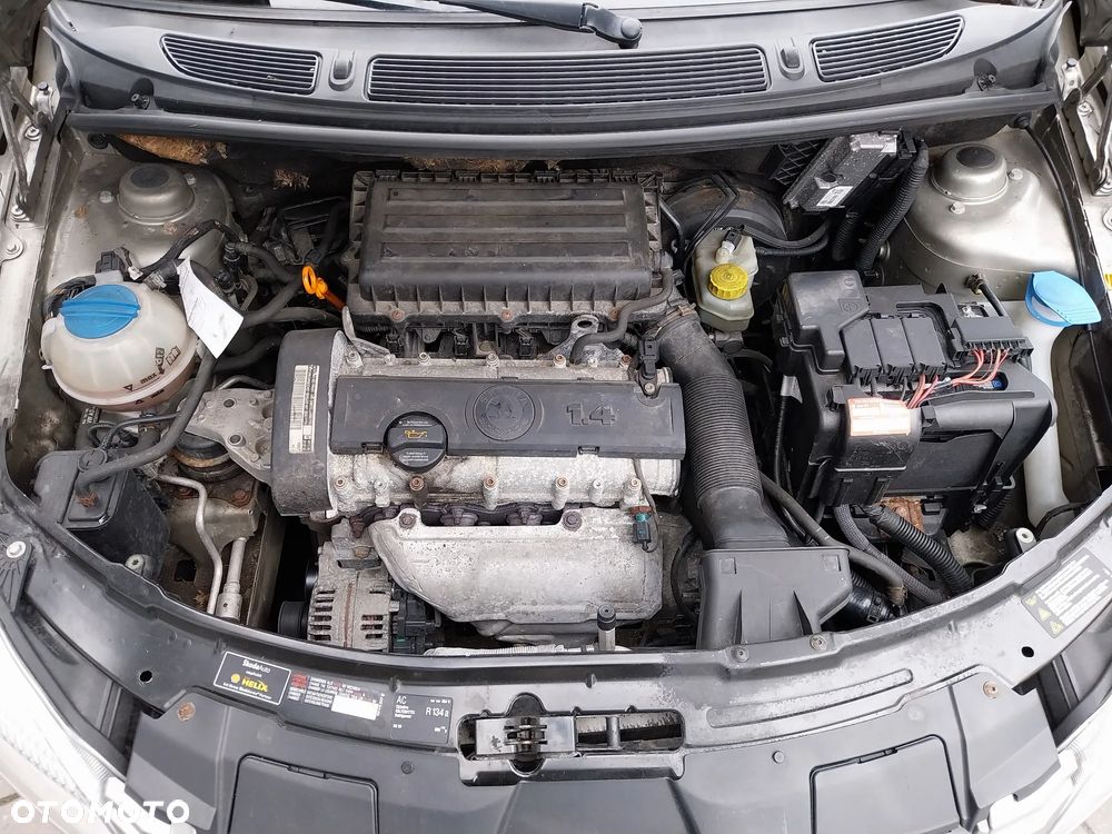 Skoda Roomster 1.4 16V Style - 9