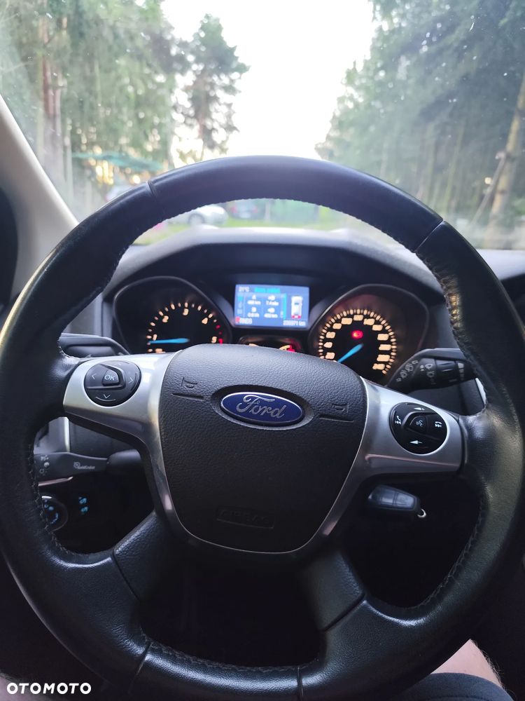 Ford Focus - 10
