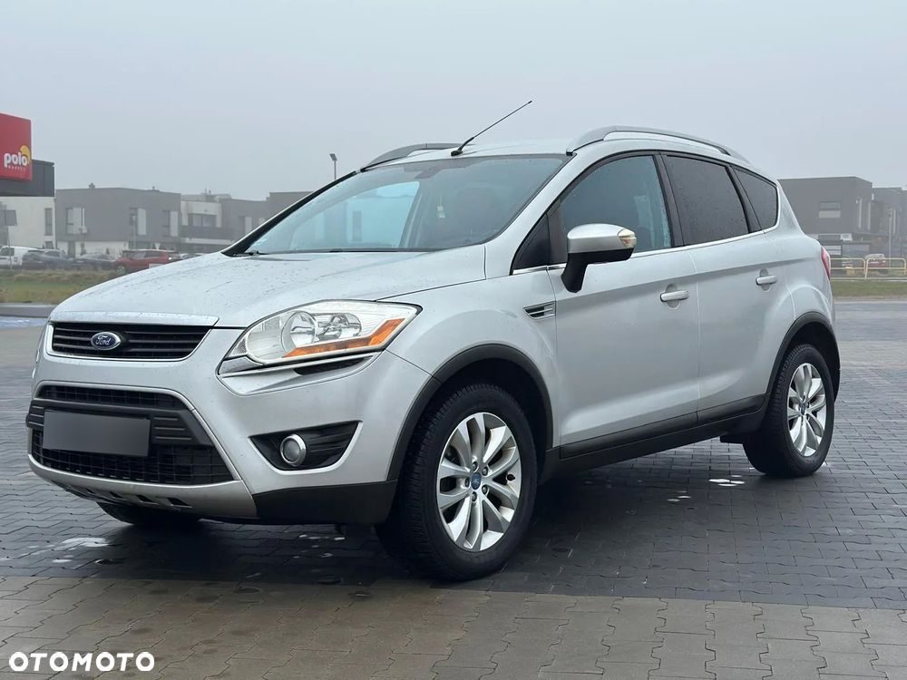 Ford Kuga 2.0 TDCi 2x4 Titanium - 1