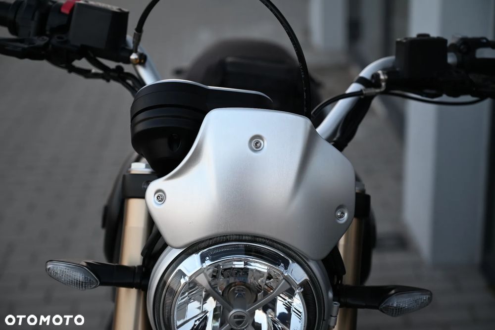 Ducati Scrambler - 34