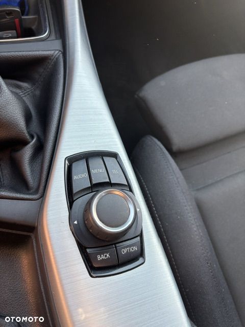 BMW Seria 1 118i Sport Line - 22