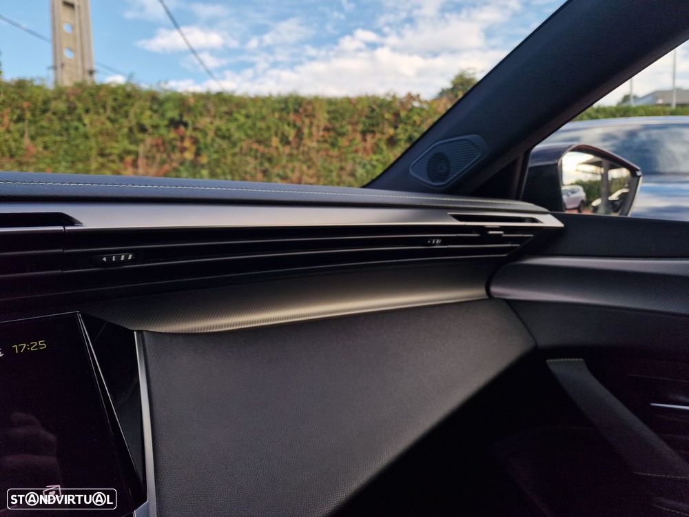 Peugeot 408 Plug-In Hybrid 225 e-EAT8 GT - 49