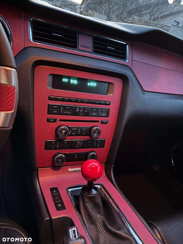 Ford Mustang 3.7 V6 - 13