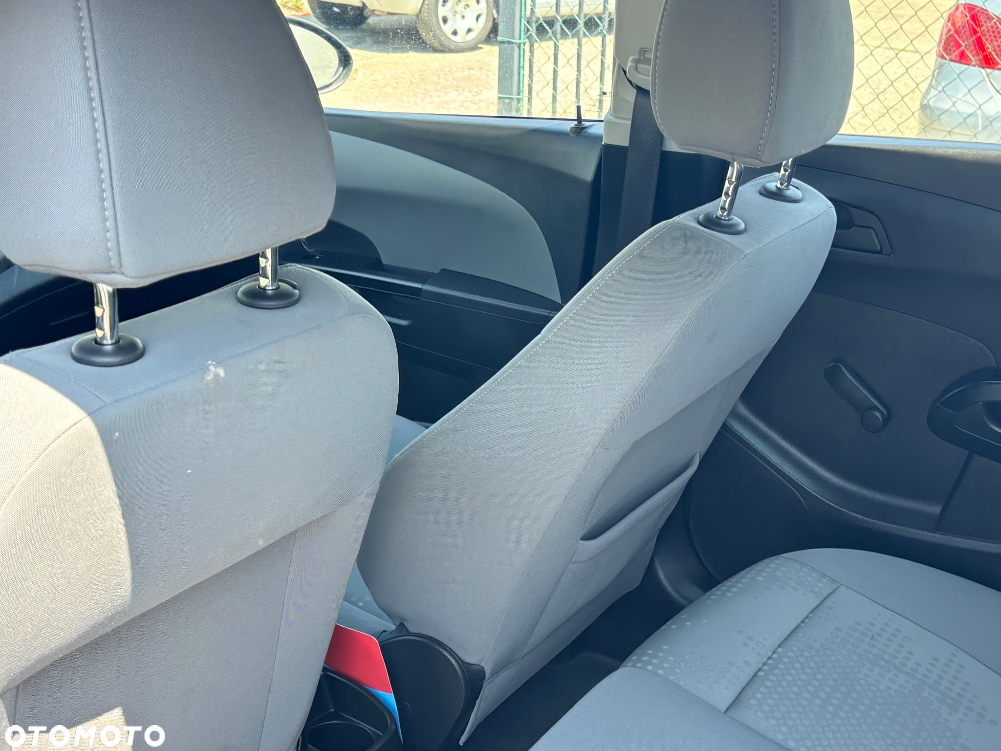 Chevrolet Aveo 1.2 LS - 16