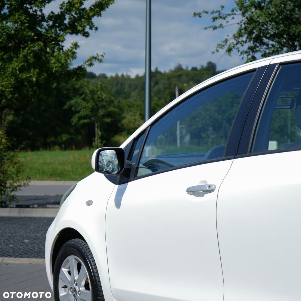 Toyota Yaris 1.4 D-4D Prestige - 5