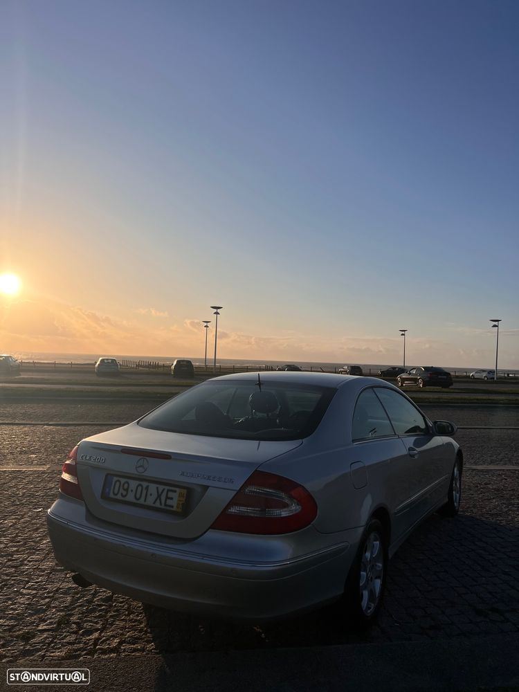 Mercedes-Benz CLK 200 K Elegance Aut. - 2