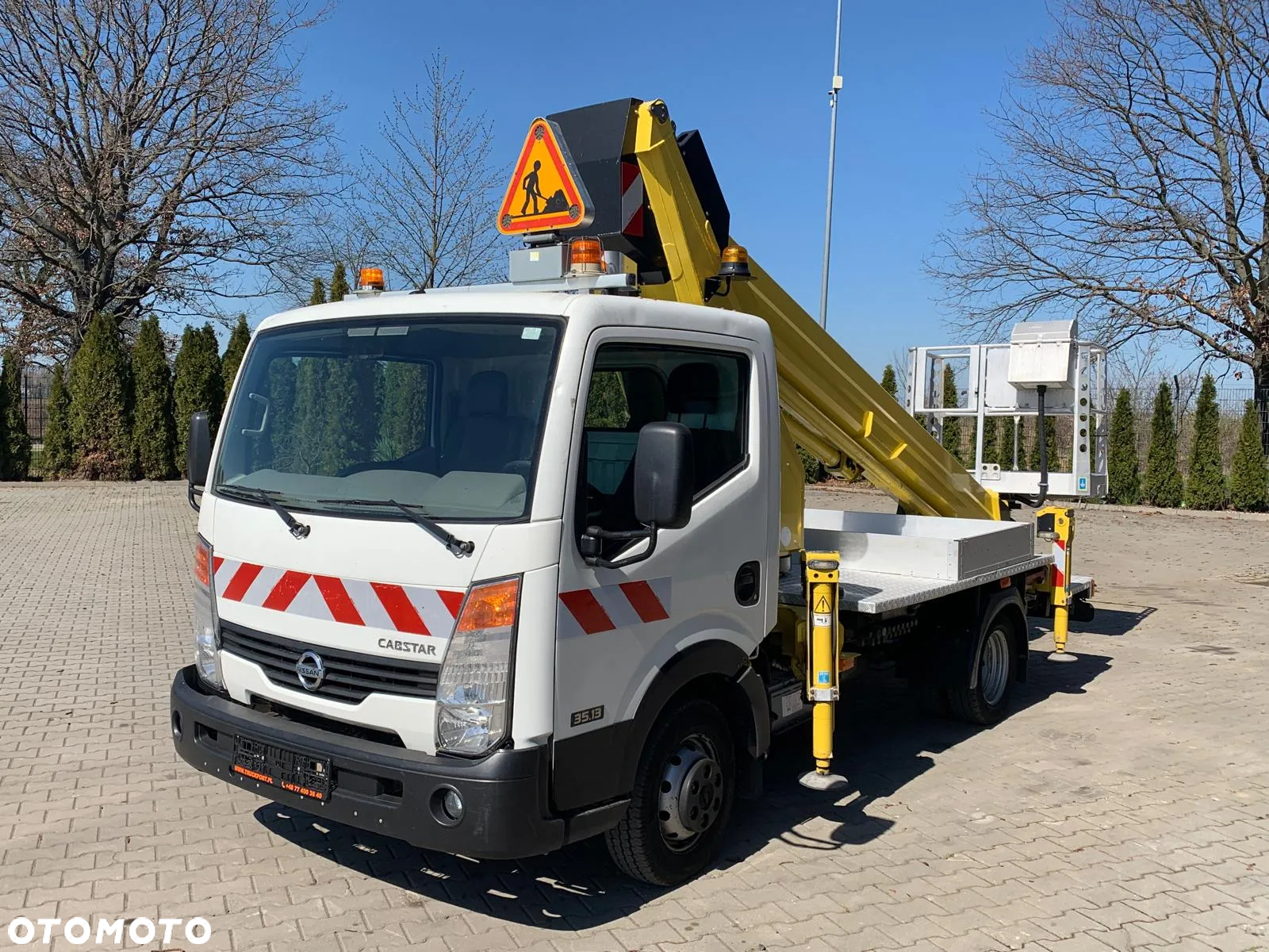 Nissan NISSAN CABSTAR 4x2 EURO6 PODNOŚNIK KOSZOWY - 2