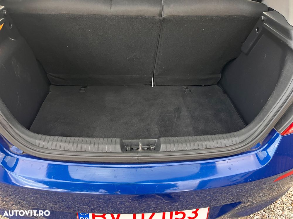 Hyundai i20 - 19