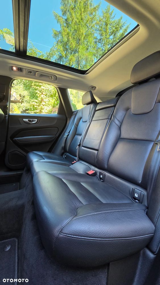 Volvo XC 60 B5 B AWD Inscription - 14