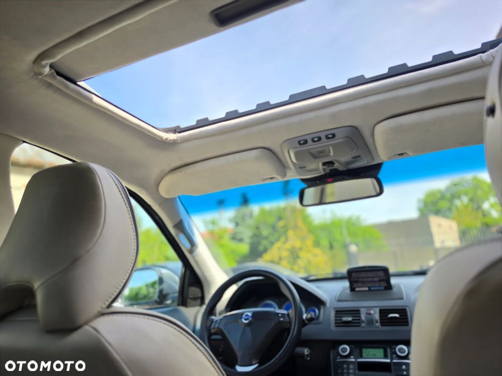 Volvo XC 90 - 33