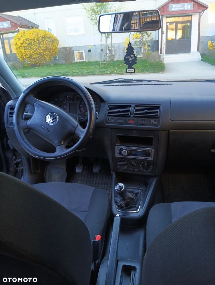 Volkswagen Golf 1.4 Comfortline - 8