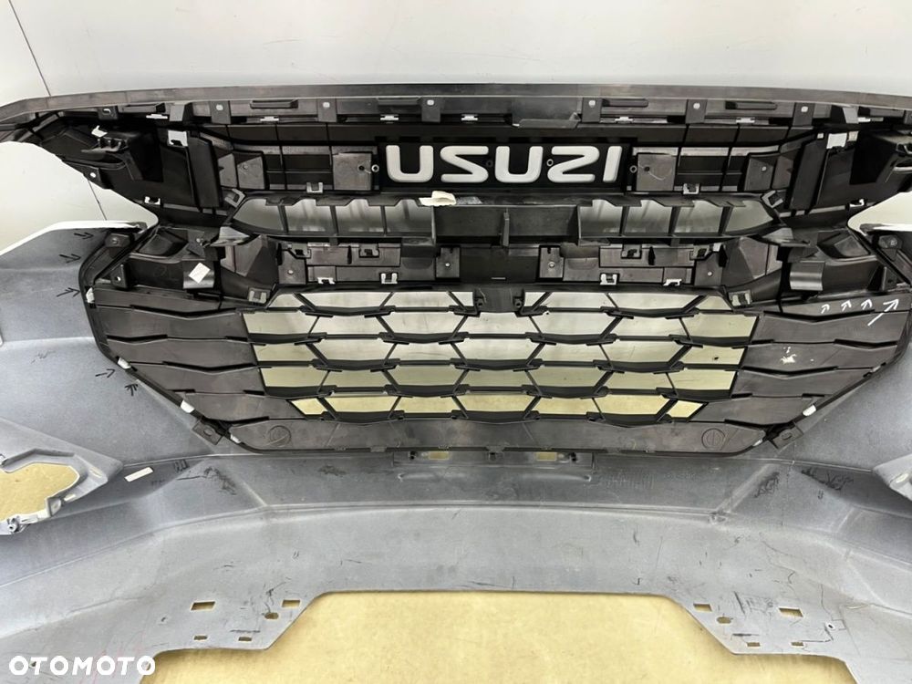 Zderzak przedni Isuzu D-Max DMax 3 III 23r.- Lift przód - 8