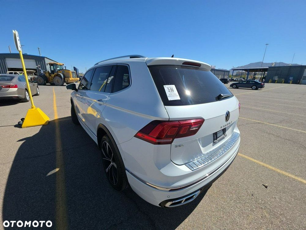 Volkswagen Tiguan - 5