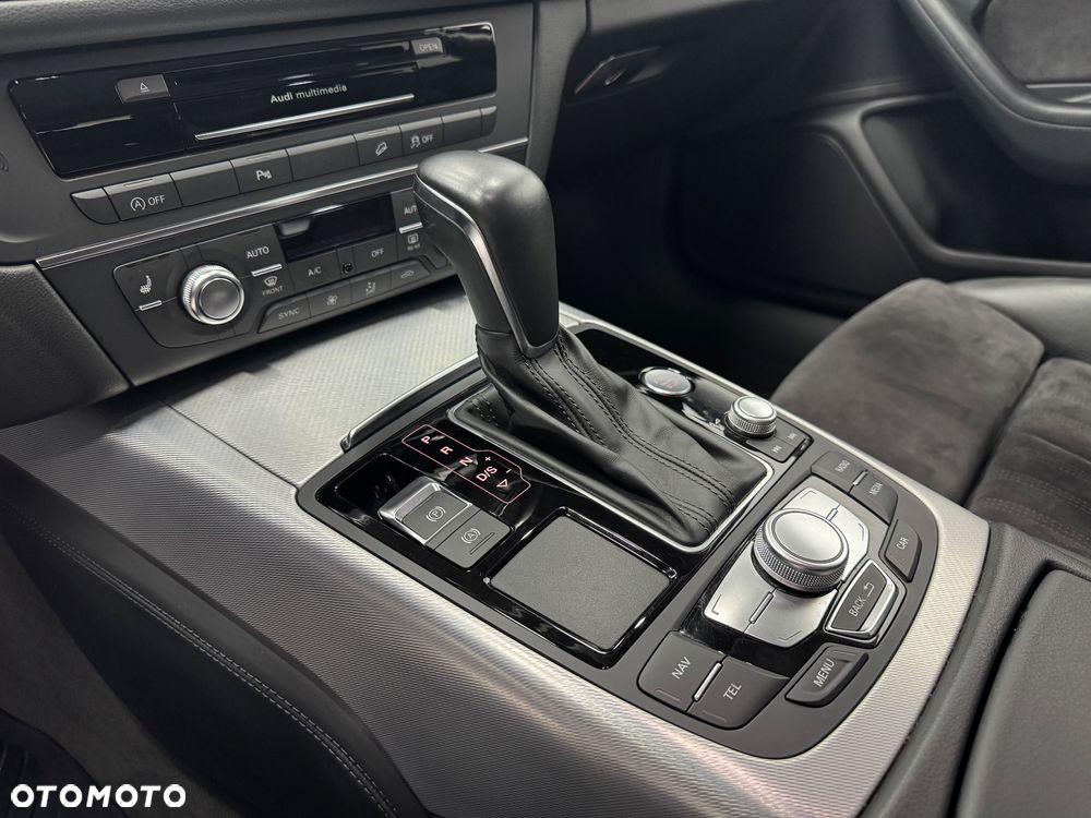 Audi A6 Allroad 3.0 TDI Quattro S tronic - 13